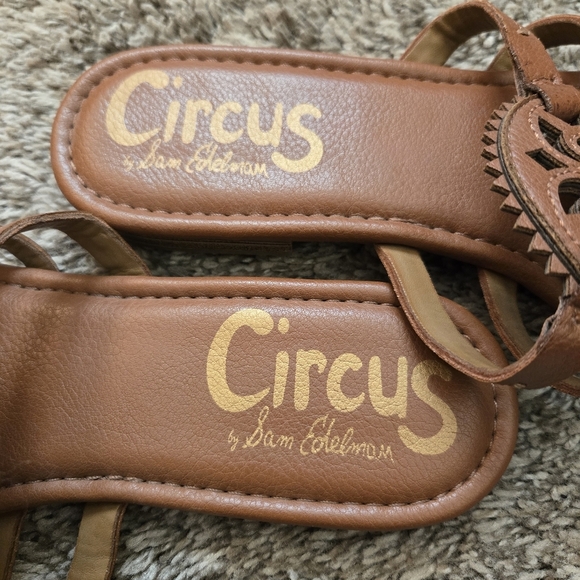 Circus by Sam Edelman Tan Canyon Medallion Sandals Size 9 - Picture 3 of 4